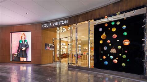 louis vuitton garden state mall|louis vuitton store locations.